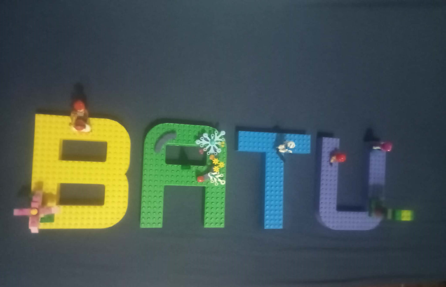 Custom 3D Printed Name Letters – LEGO-Style Decorative Gift